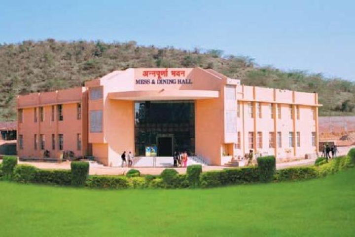 https://cache.careers360.mobi/media/colleges/social-media/media-gallery/5209/2021/8/12/Dining Hall of ITM Institute of Technology and Management Gwalior_Others.jpg